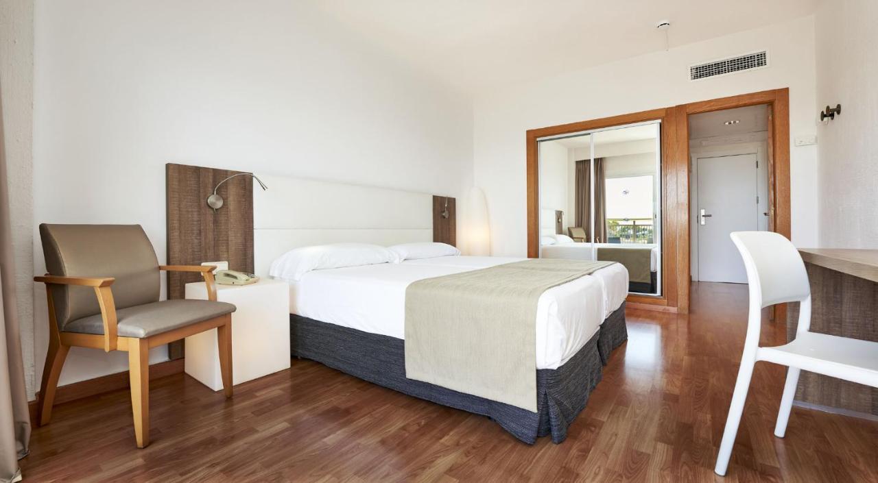 Отель Globales Cala Vinas Adults Only 16+ Экстерьер фото